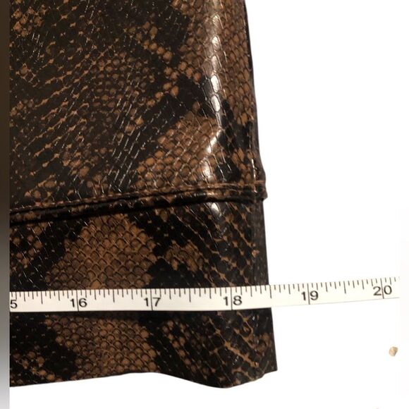 Zara Woman’s Snake Print Skirt NWT Size M 8372/285 - Picture 12 of 14